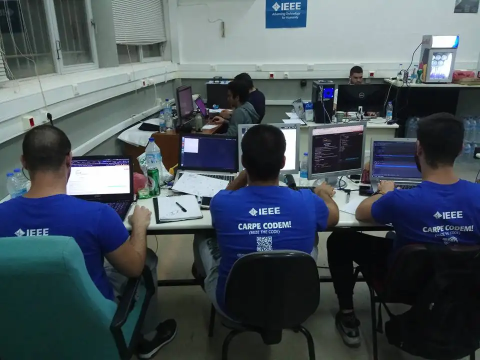 Second group photo from IEEEXtreme 11.0